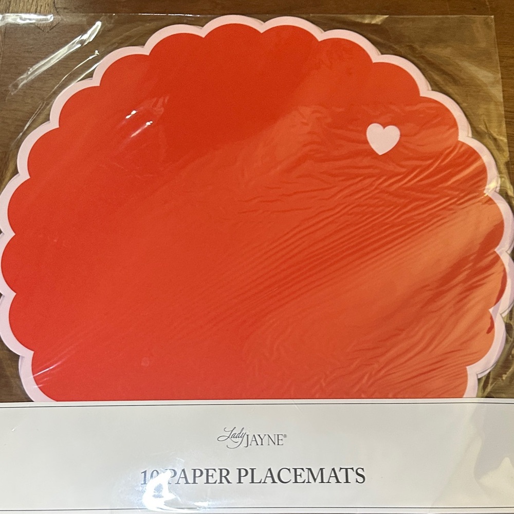 Lady Jayne set of 10 Valentine’s paper placemats